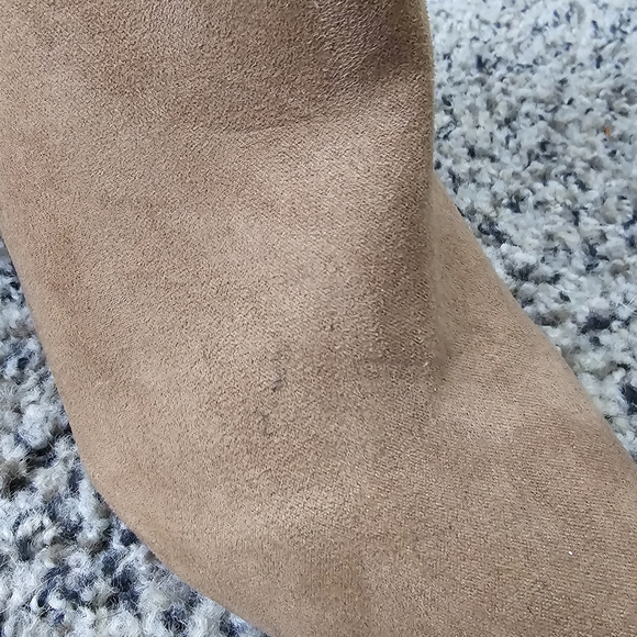 JustFab Boots - Picture 10 of 10